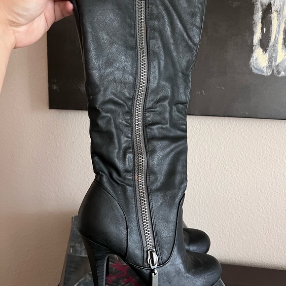 Zigi Project Platform Knee-high Boots - Picture 2 of 8